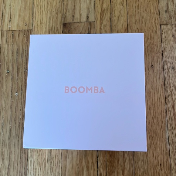 BNIB Boomba Invisible Lift Inserts XS AA Chocolate Cocoa sticky bra adhe… - Picture 1 of 4